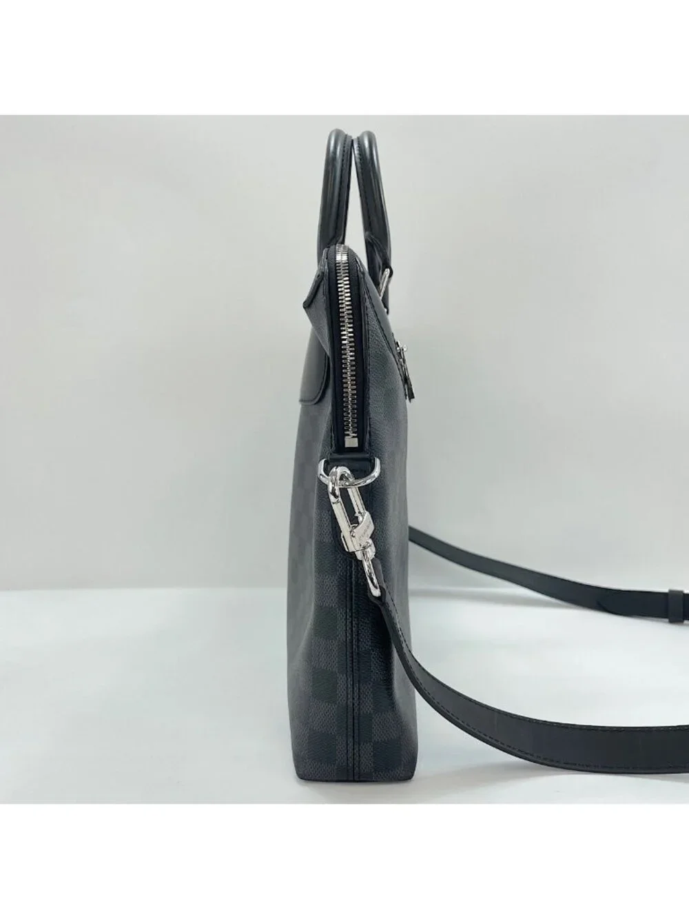 Louis Vuitton Handbag Porte Documents Jour NM